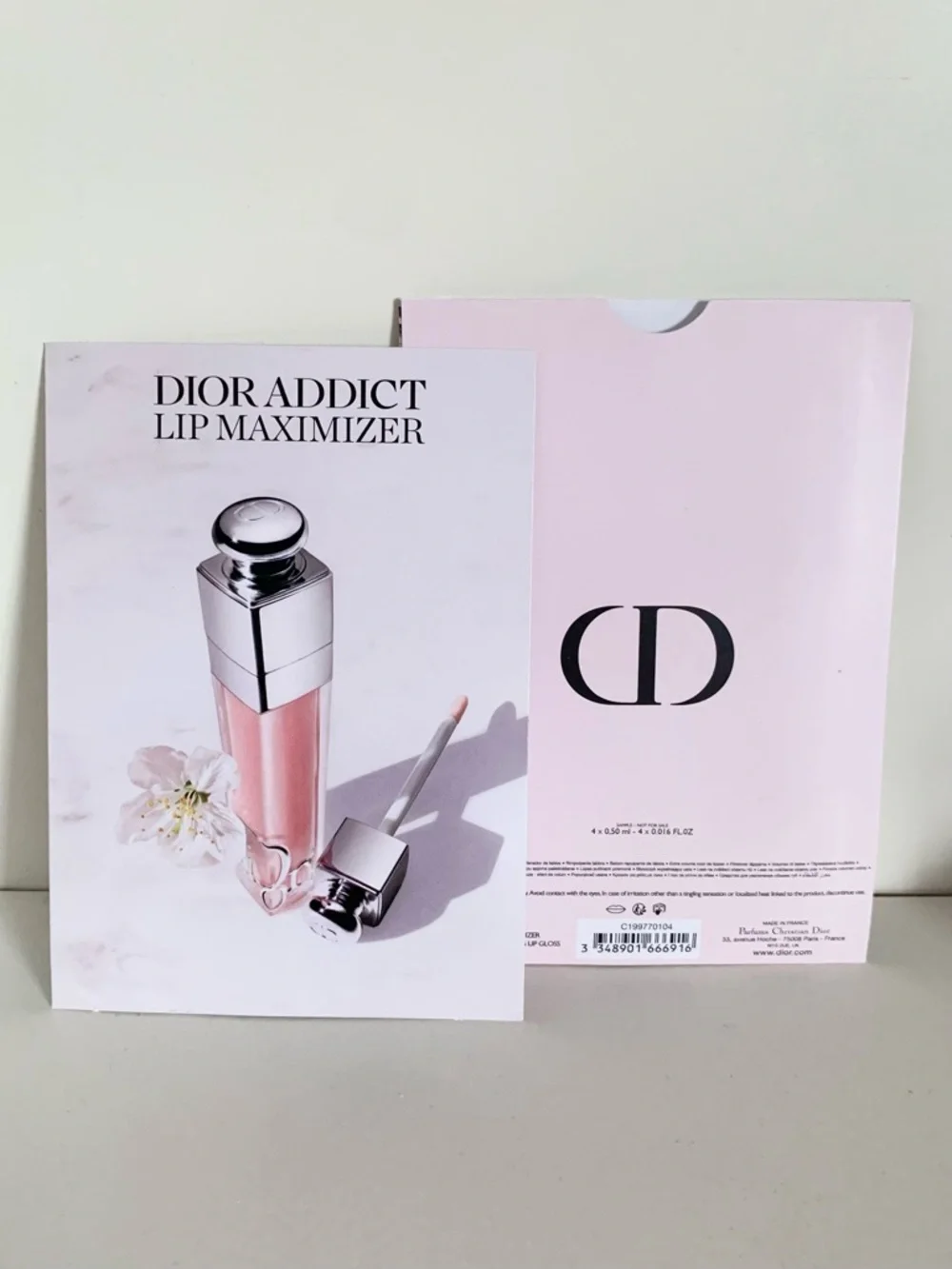 Hold Dior plumping lip gloss kit